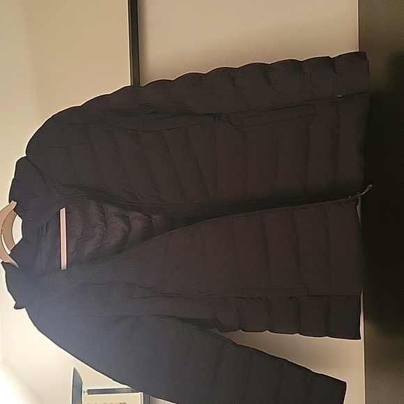 jacket - Picture 1 of 4